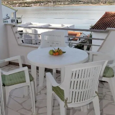 Apartment Maja - Sea View *