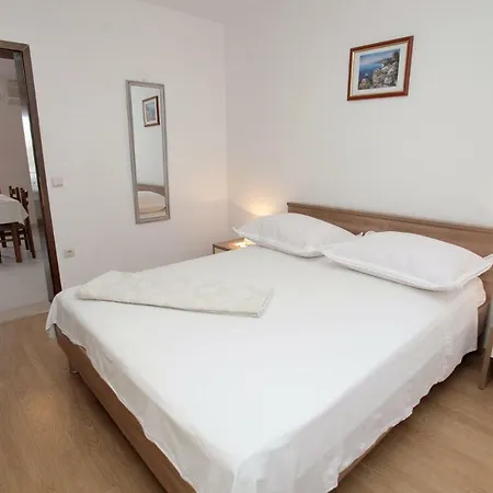 Apartment Maja - Sea View